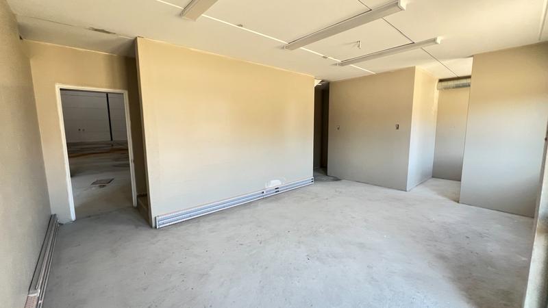 To Let commercial Property for Rent in Killarney Gardens Western Cape
